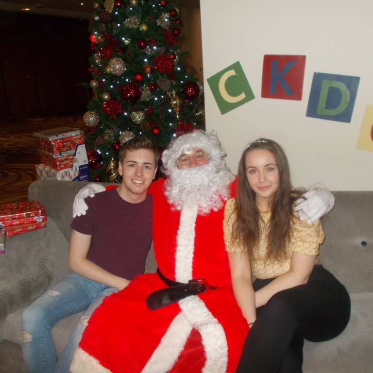 £1000 – CKDCF funds Christmas for Children’s Cancer Wards